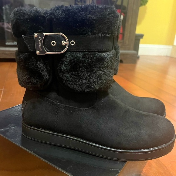 G by Guess Black Fur-Lined Boots - Picture 2 of 6